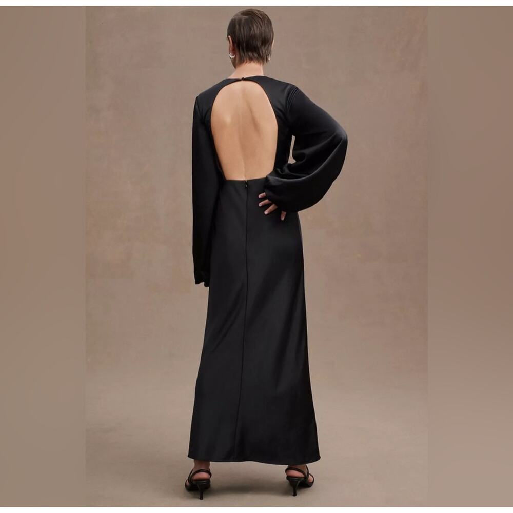 Significant Other Demi Backless Long Sleeve Column Gown in Size 4